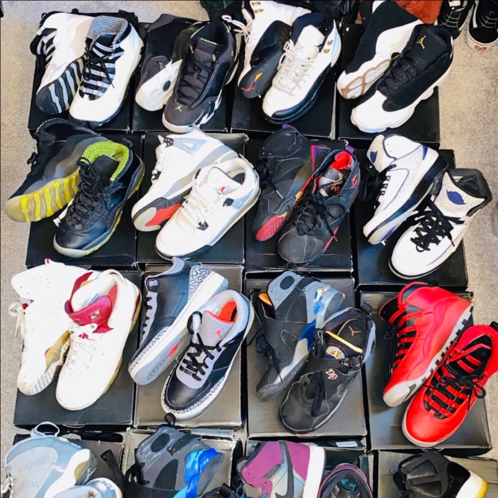 Jordan’s size 6.5 and 7 only.. youth size